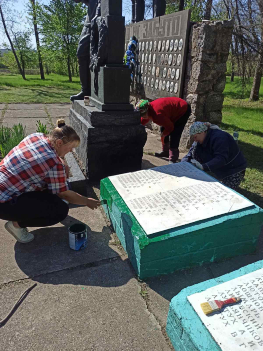 Родниківська громада наводить порядок на території